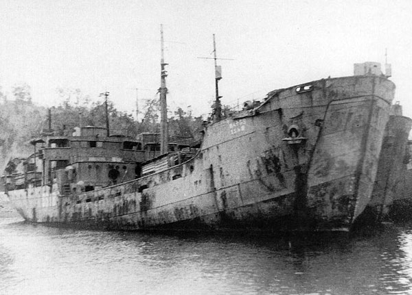 SS 19, sister ship of SS 3 Landing Craft