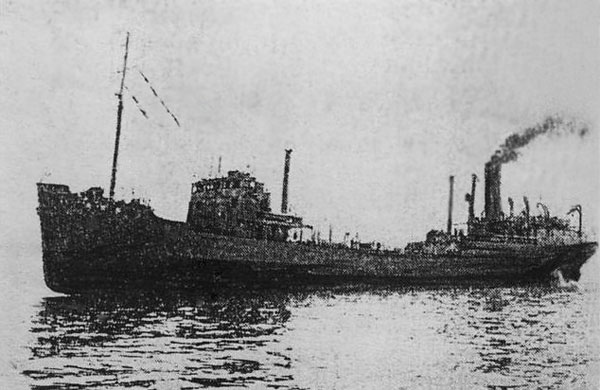 Kotoku Maru, sister ship of Nichiyoku Maru